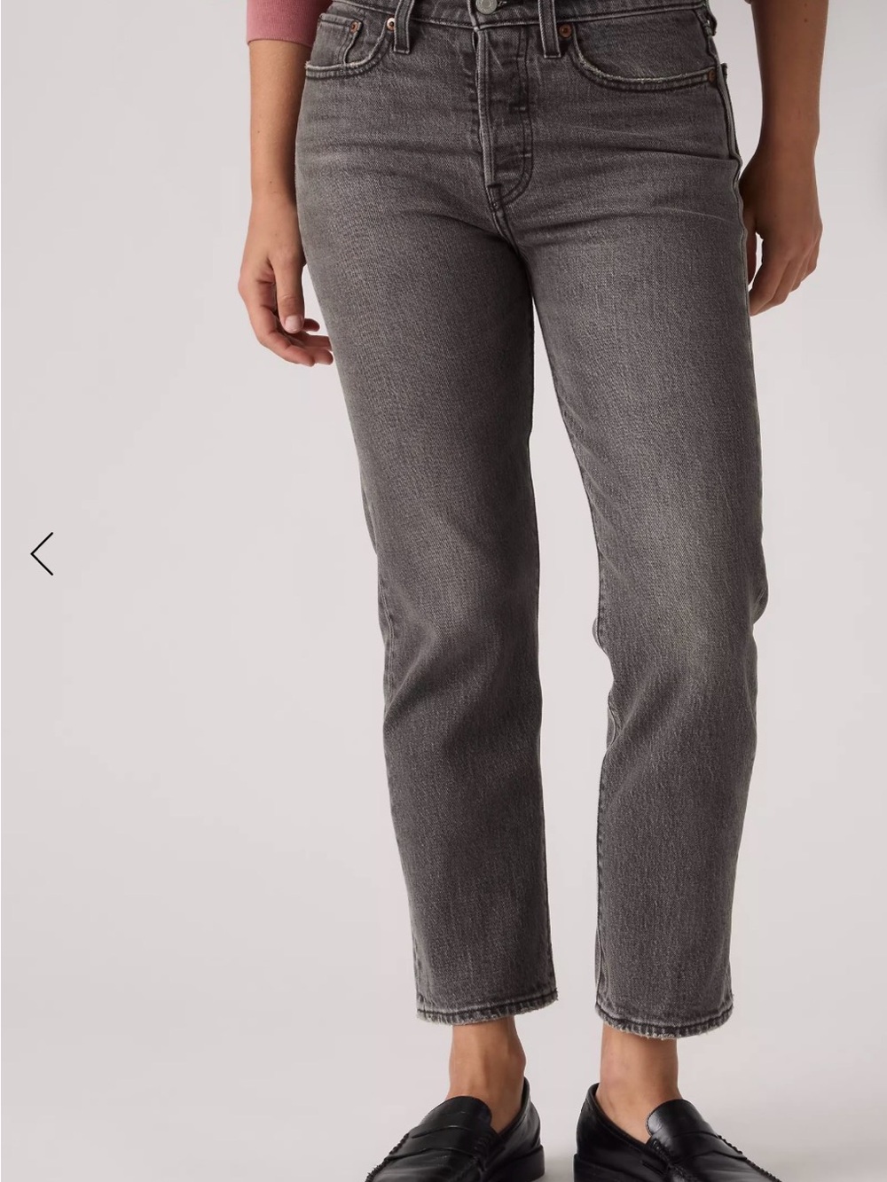 Levi's Wedgie Straight Jeans in “well worn black” color